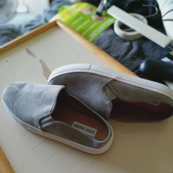 top - Picture 6 of 16